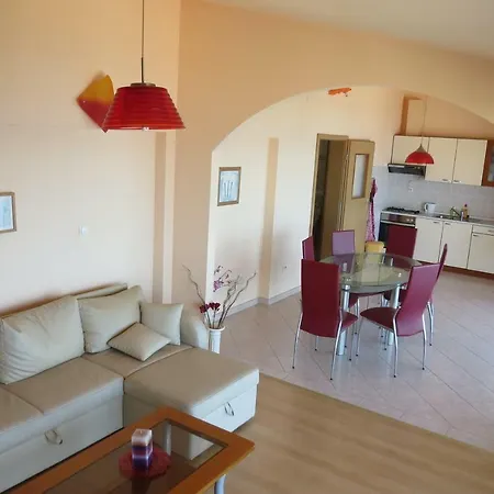 Magistrala Apartmán