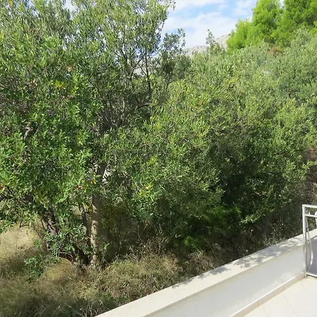 Magistrala * Jesenice (Split-Dalmatia)