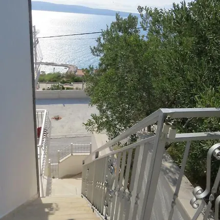 Magistrala Apartmán Jesenice (Split-Dalmatia)